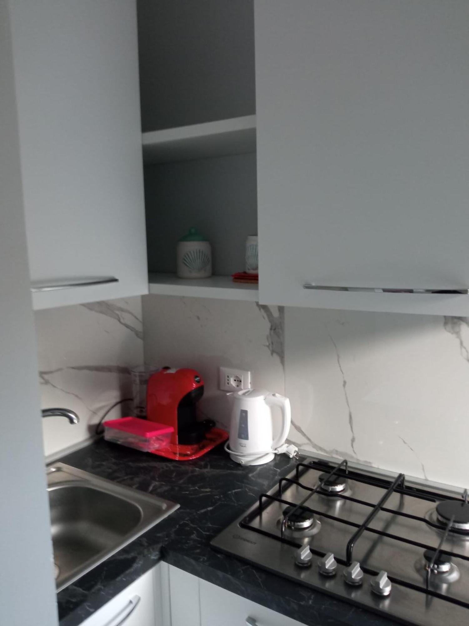 Wh - Cuore Home - Attico Monolocale Con Parcheggio Gratuito - 5 Minuti Dal Centro - Wifi سانريمو المظهر الخارجي الصورة