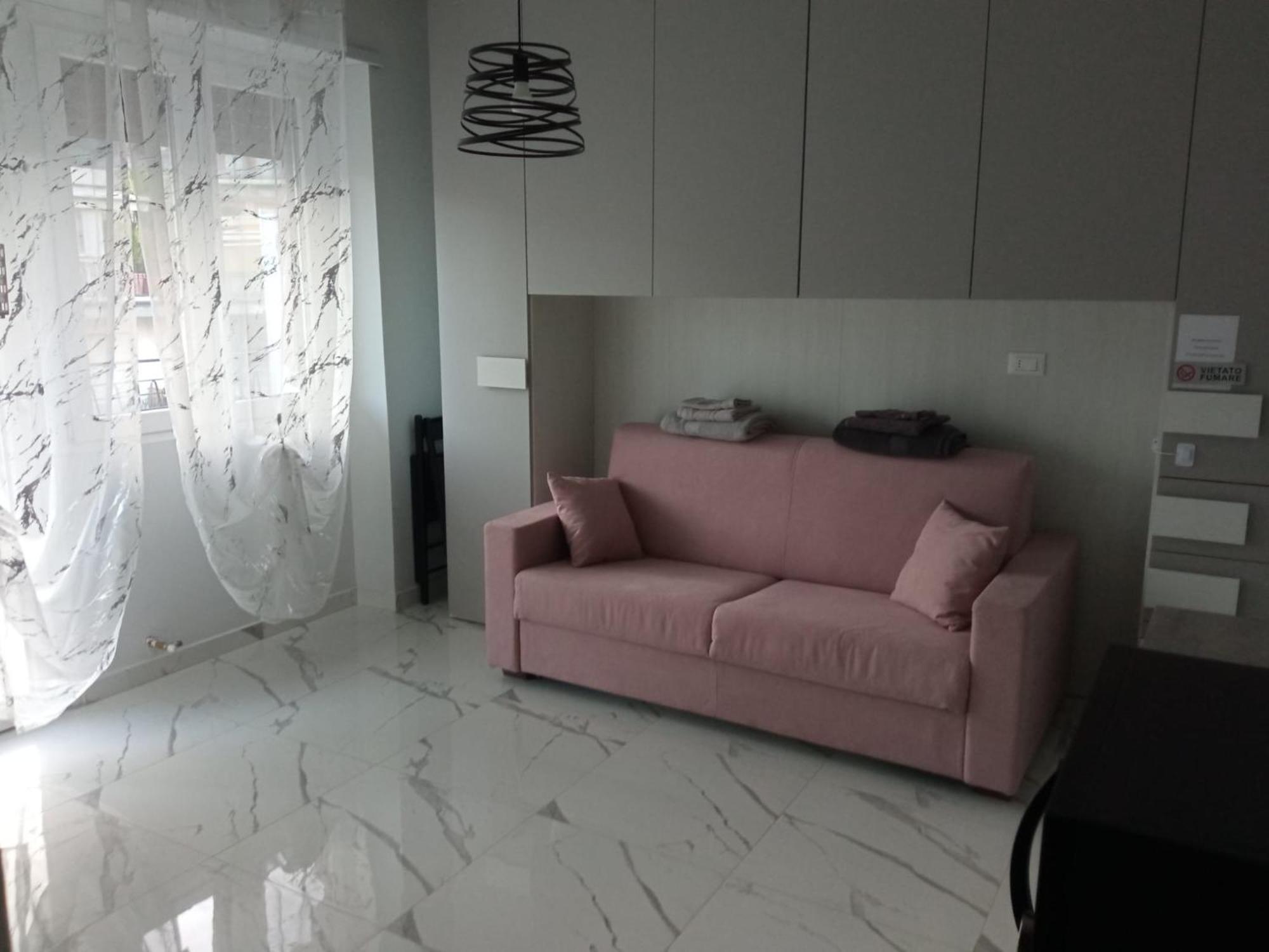 Wh - Cuore Home - Attico Monolocale Con Parcheggio Gratuito - 5 Minuti Dal Centro - Wifi سانريمو المظهر الخارجي الصورة